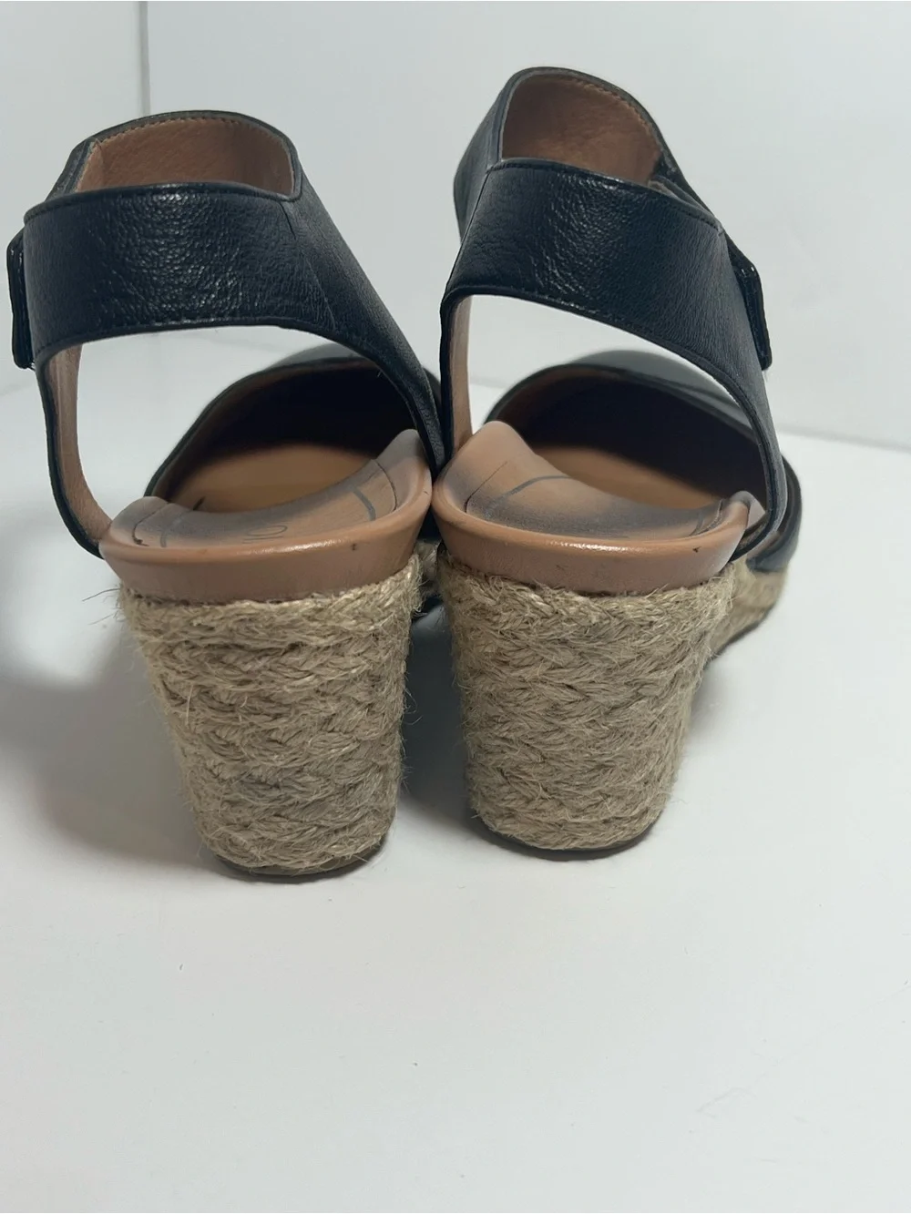 Vionic Black Ankle-Strap Espadrille Wedges size 8